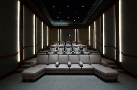 Staying Home: Benefits of a Home Theater Room