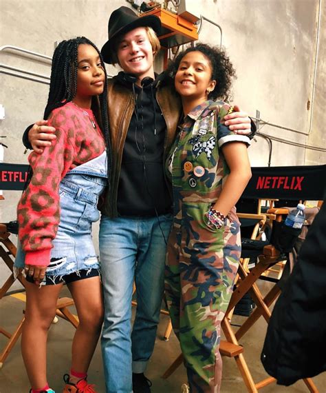 Jadah Marie Goes Behind the Scenes of Netflix’s “Julie and the Phantoms” — Carrie's Chronicles