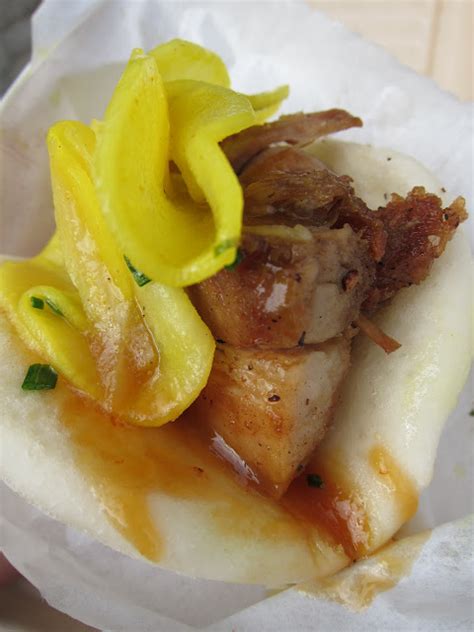 THE BIG EAT: (32) Pork Belly Bun @ Chairman Bao Bun Truck