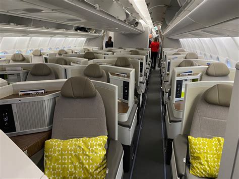 First Impressions: TAP Air Portugal A330-900neo Business Class - Live and Let's Fly