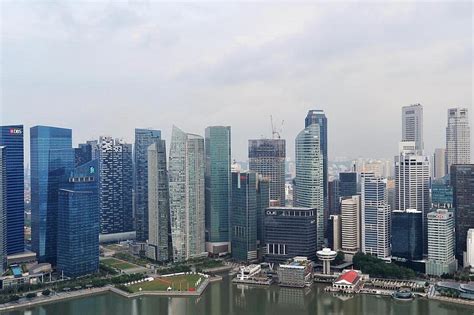 Singapore's economy grows 2.4 % in the third quarter | The Straits Times