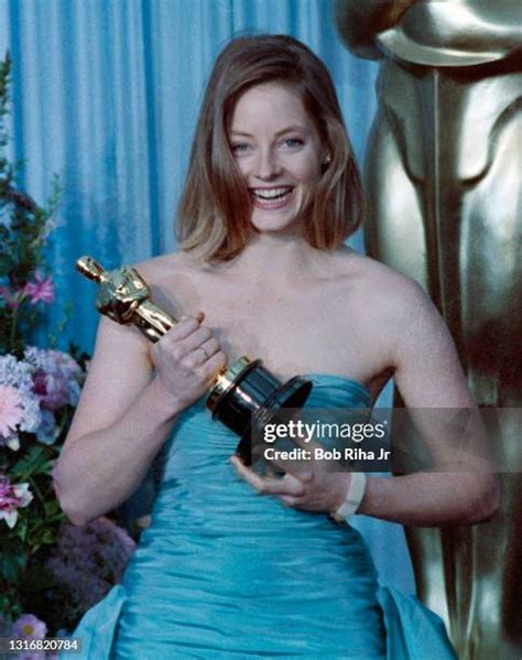 Jodie Foster Oscars Photos and Premium High Res Pictures - Getty Images