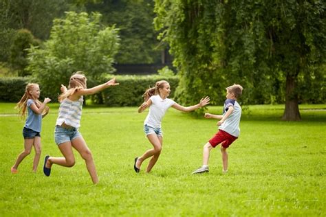 21 Outdoor Field Day Games: No Equipment Needed!