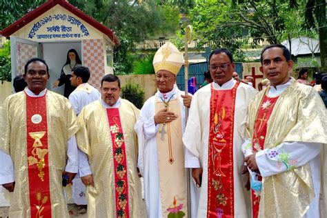 Catholics in northern Bangladesh mark centennial of migration, Christian faith - LiCAS.news ...