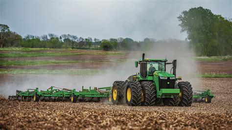 Updated MY22 John Deere 9 Series Tractors offer more power and technology