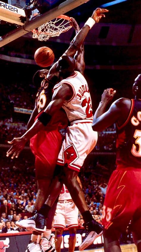 Dikembe Mutombo Dunk