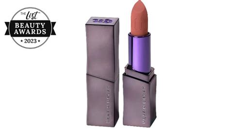 Best Lipstick: The 2023 List Beauty Awards