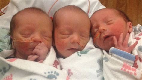 Illinois family welcomes identical triplets - ABC7 Los Angeles