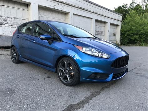 Liquid Blue Ford Fiesta ST Is What Hot Hatch Dreams Are Made of ...