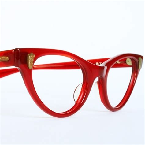 red frames | Cat eye glasses, Eye glasses, Vintage eyeglasses