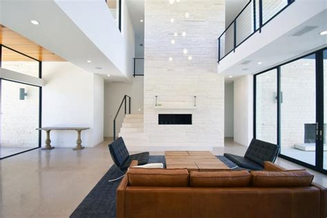 33 Best Minimalist Living Room Ideas for Streamlined Design | HGTV