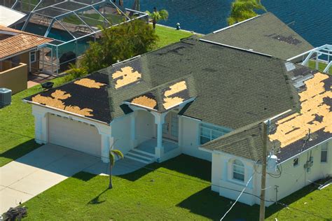 7 Signs Your Roof Suffered Wind Damage