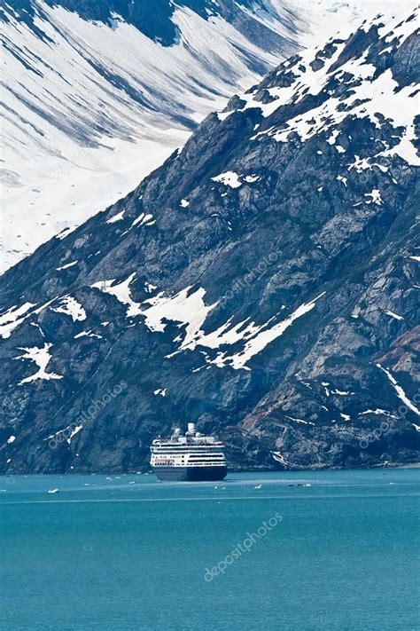 Glacier Bay National Park and Preserve — Stock Photo © TallyPic #17168439