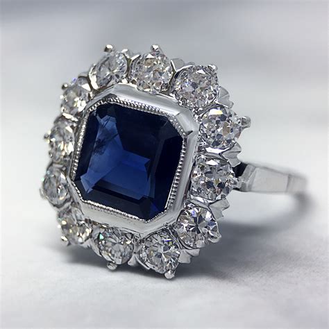 1920s Vintage Sapphire and Diamond Engagement Ring - Antique Sapphire Ring