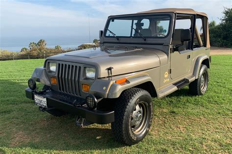 38k-Mile 1989 Jeep Wrangler Sahara 5-Speed for sale on BaT Auctions ...