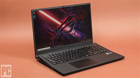 Asus ROG Zephyrus S17 (2021) Review | PCMag