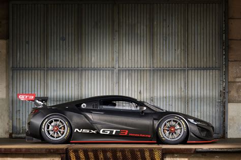 Sport Auto – Honda NSX GT3 – wheels-and-you.com