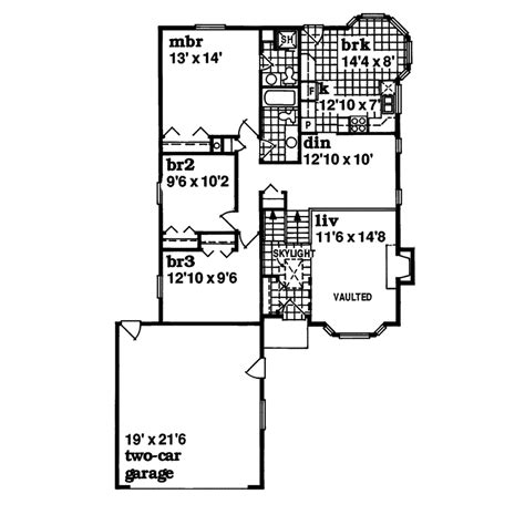 Breezeway Country Home Plan 062D-0266 - Search House Plans and More