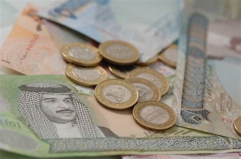 Best Bahraini Dinar Coin Stock Photos, Pictures & Royalty-Free Images ...