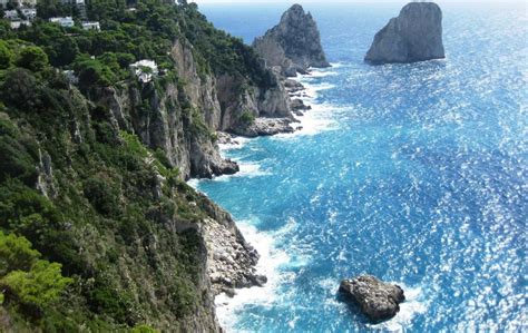 One day Amalfi Coast Drive Itinerary: Cliffs, Colorful villages & Views • Outside Suburbia Travel