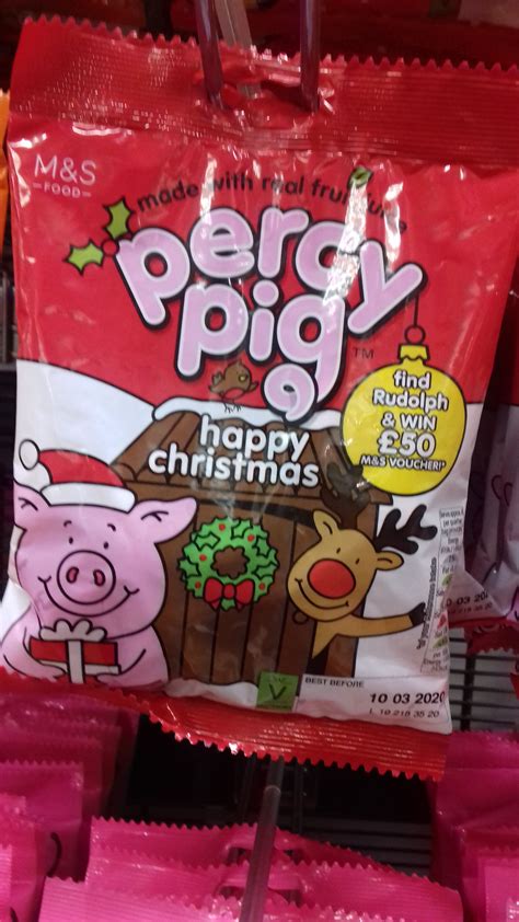 NEW Percy pig happy christmas classic strawberry gummy packs are in M&S ...