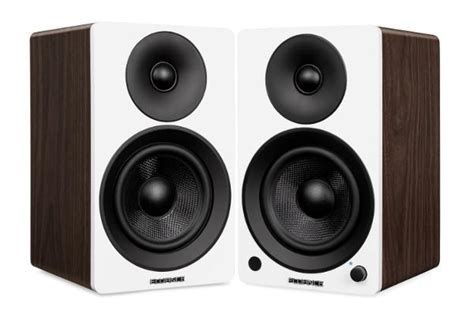 Fluance Bookshelf Speaker Summer - Freebies Ninja