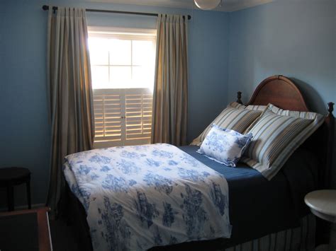 Nautical Bedroom with pale blue walls | Pale blue paint sets… | Flickr