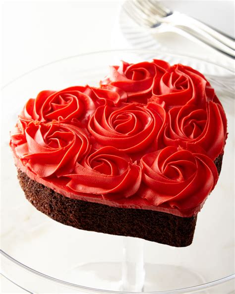 Red Rose Heart-Shaped Cake