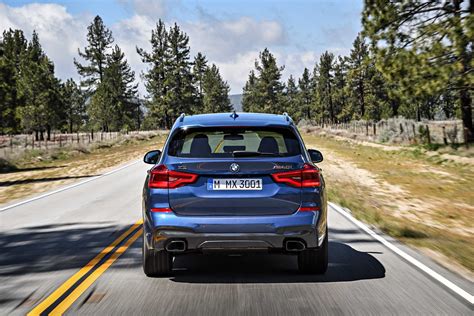 The new BMW X3 xDrive M40i (Exterior color: Phytonic Blue metallic ...