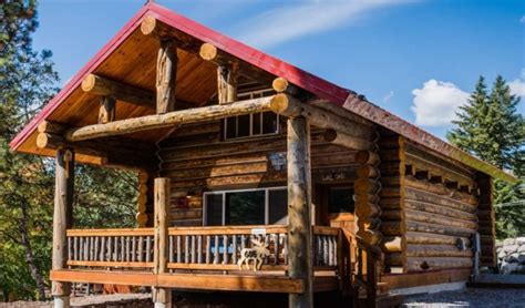 Cozy Log Cabin At Glacier National Park - Off Grid Path