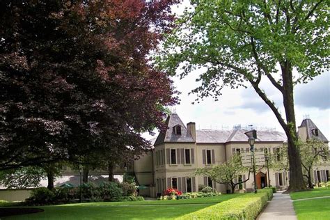 Chateau Ste. Michelle Winery, Seattle | Tickets & Tours - 2024