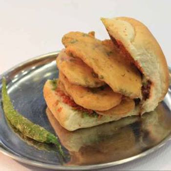 Potato Bhajiya Pav – SKVP