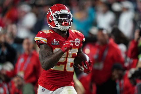 Kansas City Chiefs RB Damien Williams Opts Out of 2020 NFL Season - Sports Illustrated Kansas ...