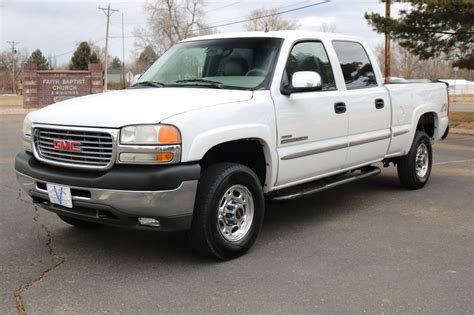 2002 GMC Sierra 2500HD SLT | Victory Motors of Colorado