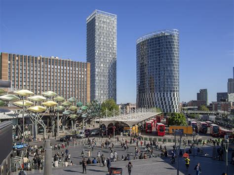 The Stratford Centre, London © Rossographer cc-by-sa/2.0 :: Geograph Britain and Ireland