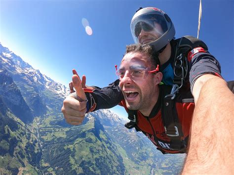 Skydive Switzerland (Interlaken) - 2023 Alles wat u moet weten VOORDAT je gaat - Tripadvisor