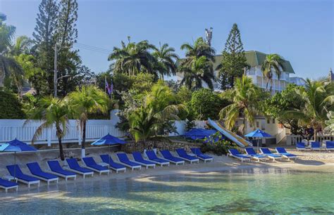 SeaGarden Beach Resort | Montego Bay, Jamaica Hotel | Virgin Holidays