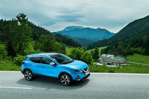 Third-Gen Nissan Qashqai Reportedly Due In 2020 With Hybrid Technology ...