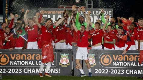 Wrexham promoted back to Football League as Paul Mullin scores twice - BBC Sport