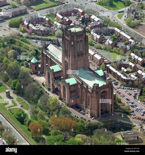 Liverpool skyline cathedral hi-res stock photography and images - Alamy