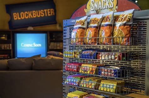 The Last Blockbuster in Oregon Is Now on Airbnb