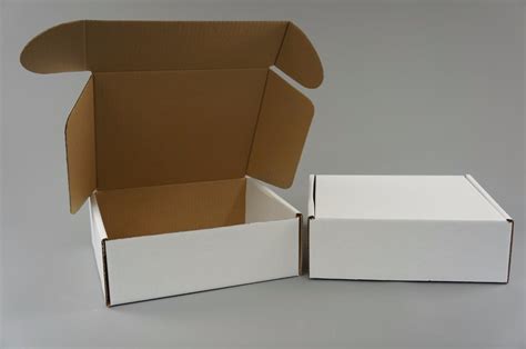 White Postal Cardboard Boxes Small Mailing Shipping Cartons Postal ...