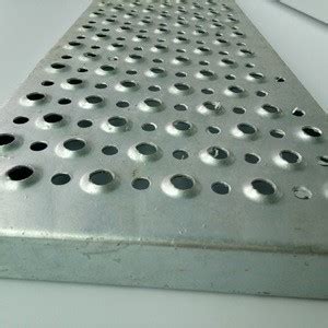 Buy Metal Spiral Stairs/anti Slip Stair Nosing from Anping County Huijin Wire Mesh Co., Ltd ...