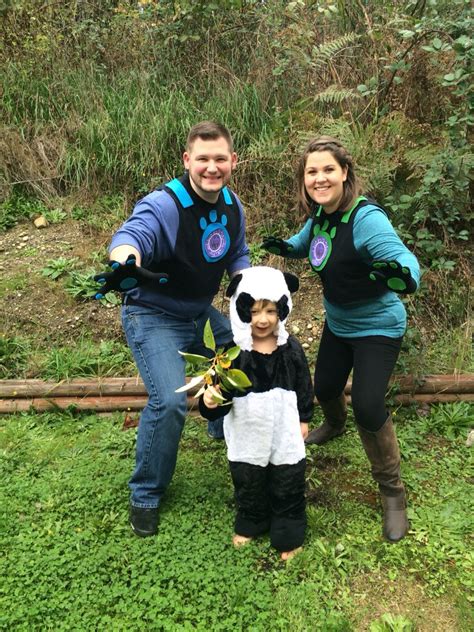 Wild Kratt family costume | Wild kratts costume, Family costumes ...