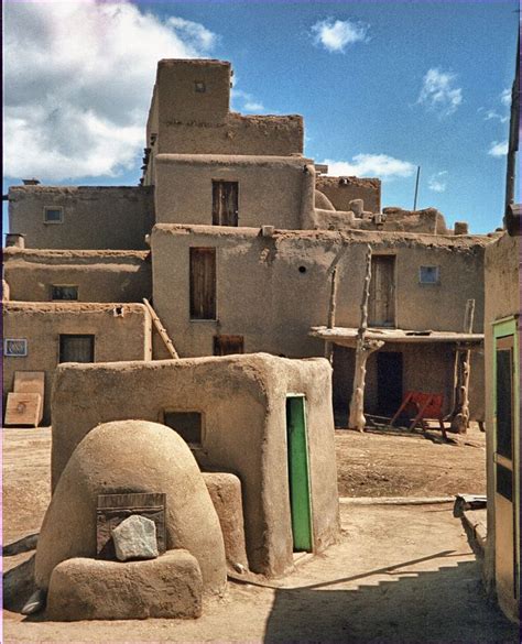 Pueblo Adobe Houses – Aspects of Home Business