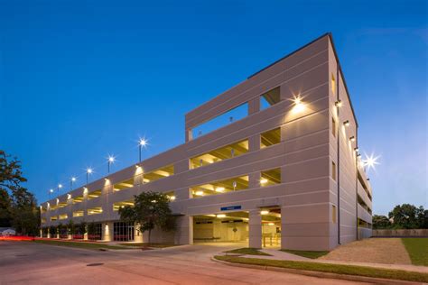 Houston Community College Parking Garage - Bartlett Cocke