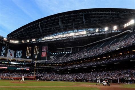 Arizona Diamondbacks allowed to search for new stadium