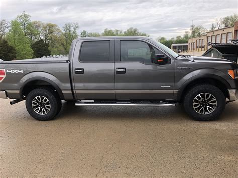 17" OEM Wheel for Ford Raptor FR72 17x8.5 Black Machined Rim