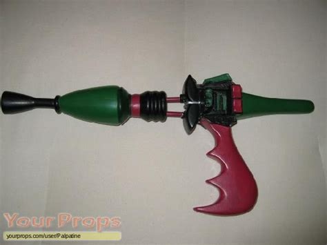 Mars Attacks! Alien Raygun original prop weapon