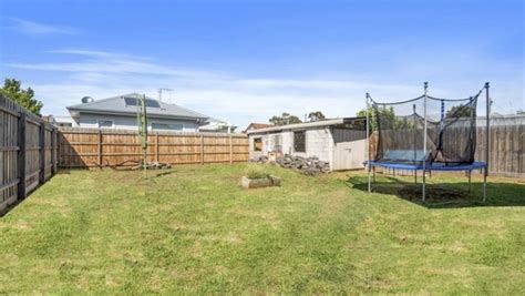 Yarraville home without a kitchen sells for $1.16 million